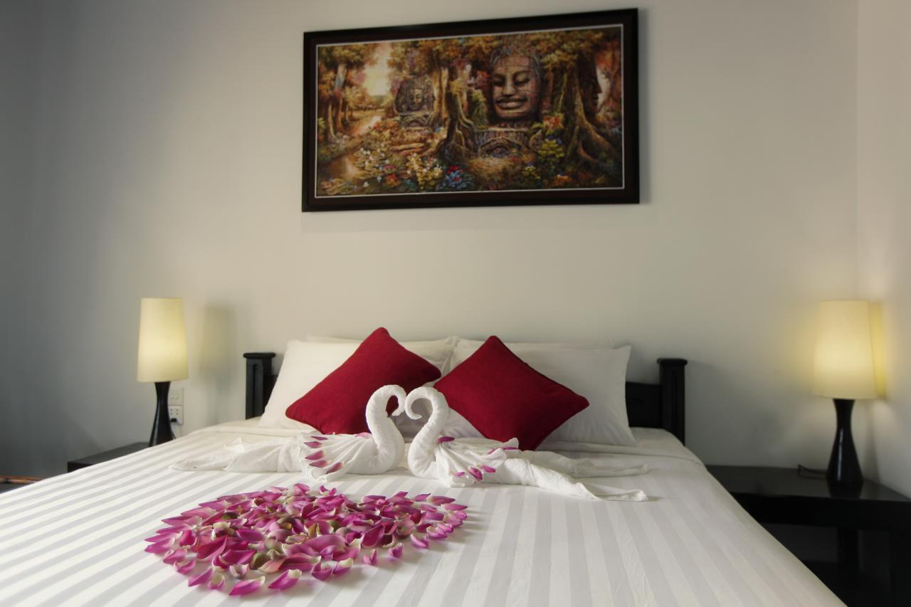 S.R Sofia Villa Hotel Siem Reap Bagian luar foto