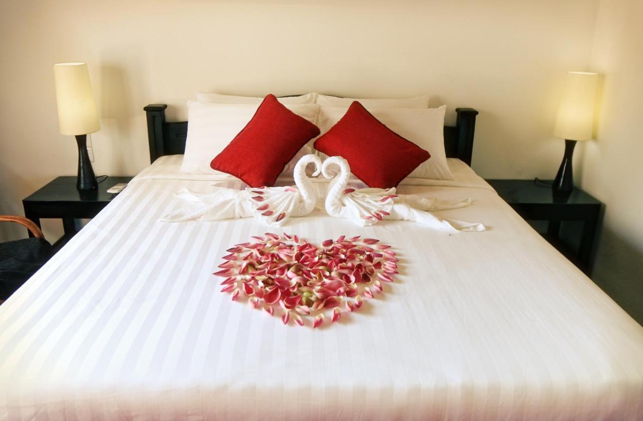 S.R Sofia Villa Hotel Siem Reap Bagian luar foto