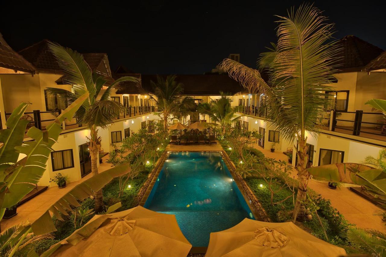 S.R Sofia Villa Hotel Siem Reap Bagian luar foto